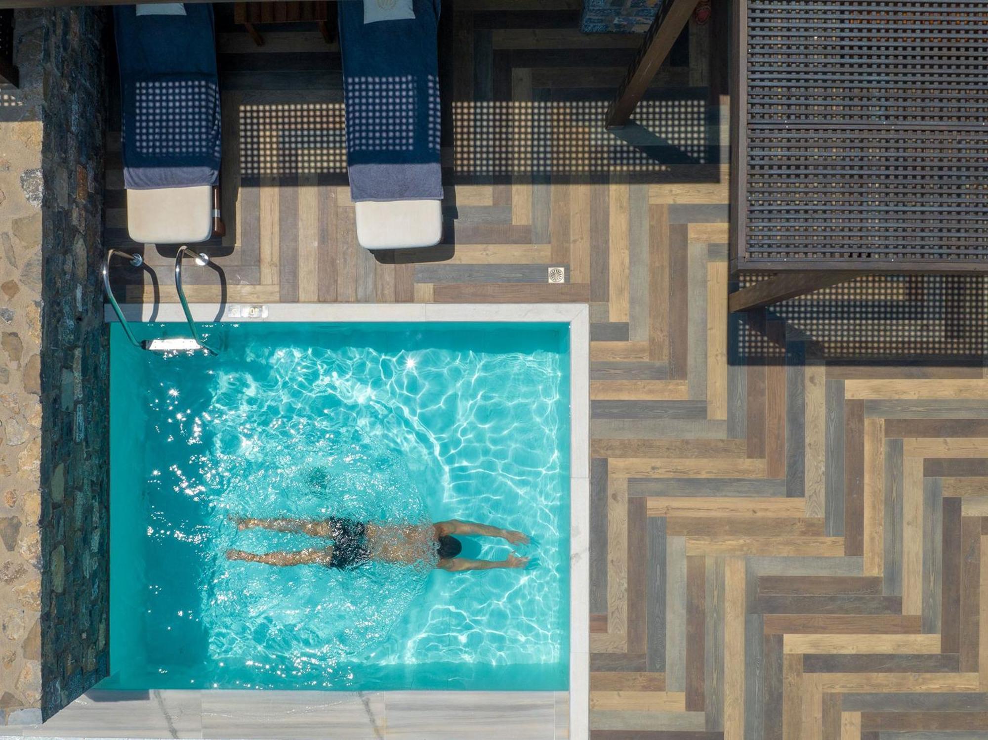 Deluxe Room with Private Pool and Sea View,1546375513:JPEG