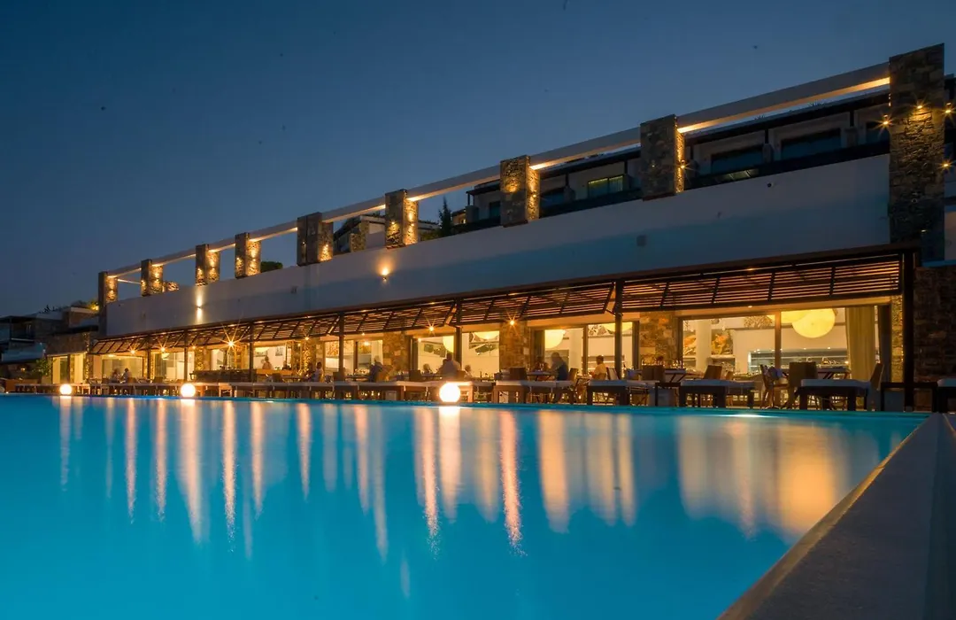 Royal Marmin Bay Boutique & Art Hotel (Adults Only)-1